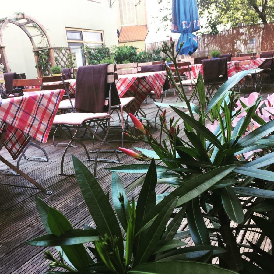 Weinstube Heigl Restaurante Pizzeria Puccini 호텔 란츠후트 외부 사진